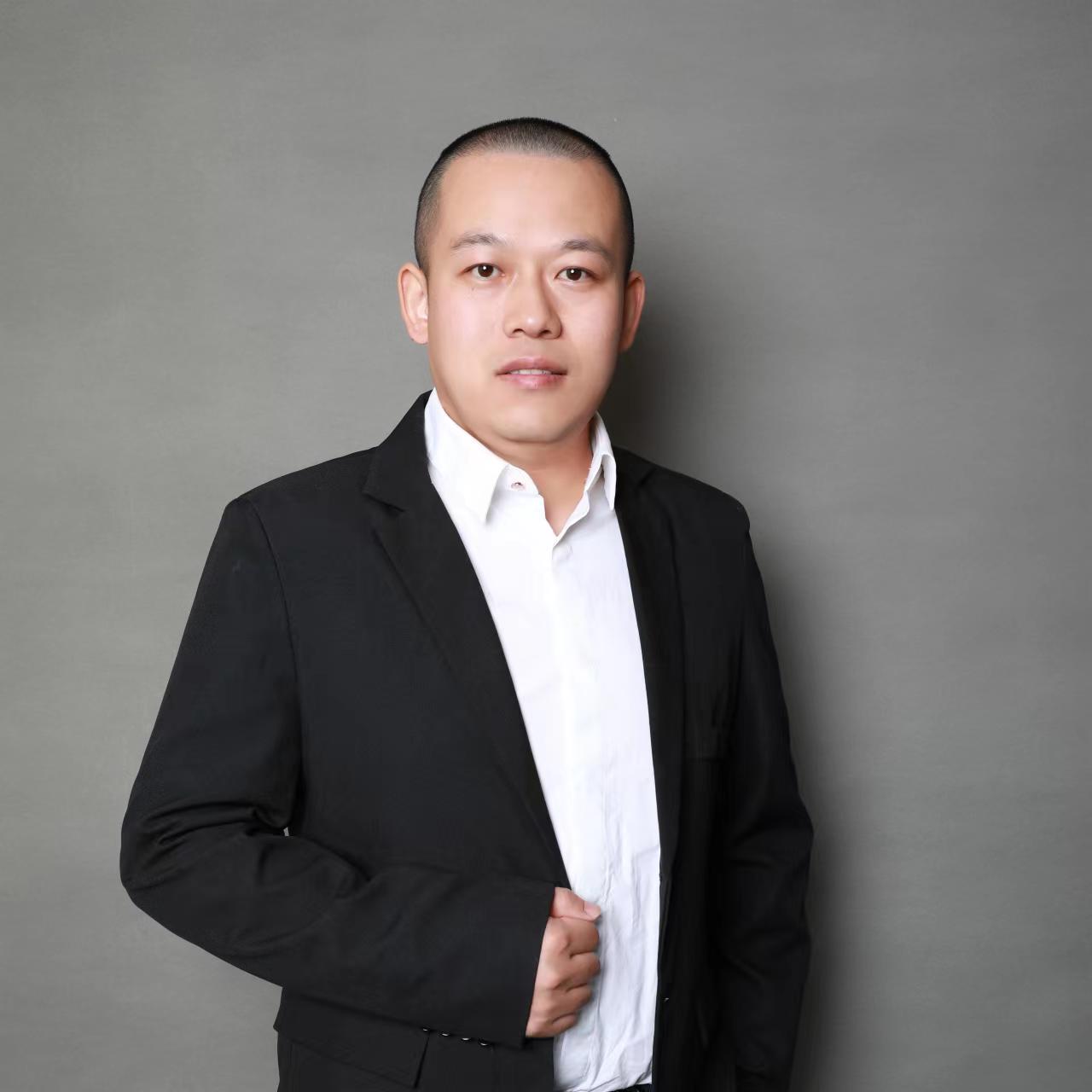 Huifeng Guo